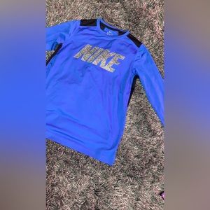 NIKE youth XL